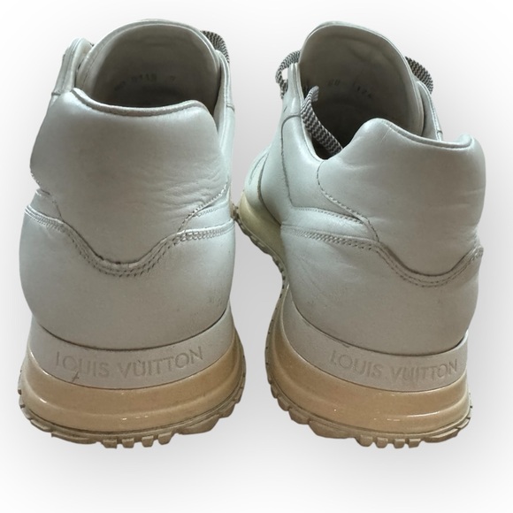 AUTHENTIC Louis Vuitton RUN AWAY LEATHER LOW TRAINERS Sz 7 - Picture 3 of 11
